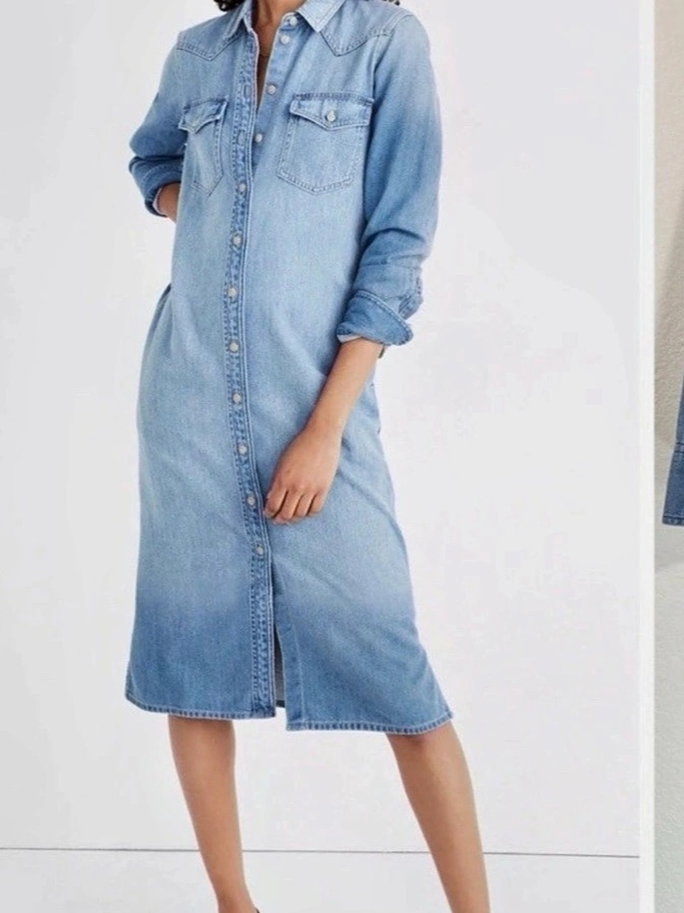 Madewell Chambray cotton denim midi Shirtdress XXS

See measurements -

EUC